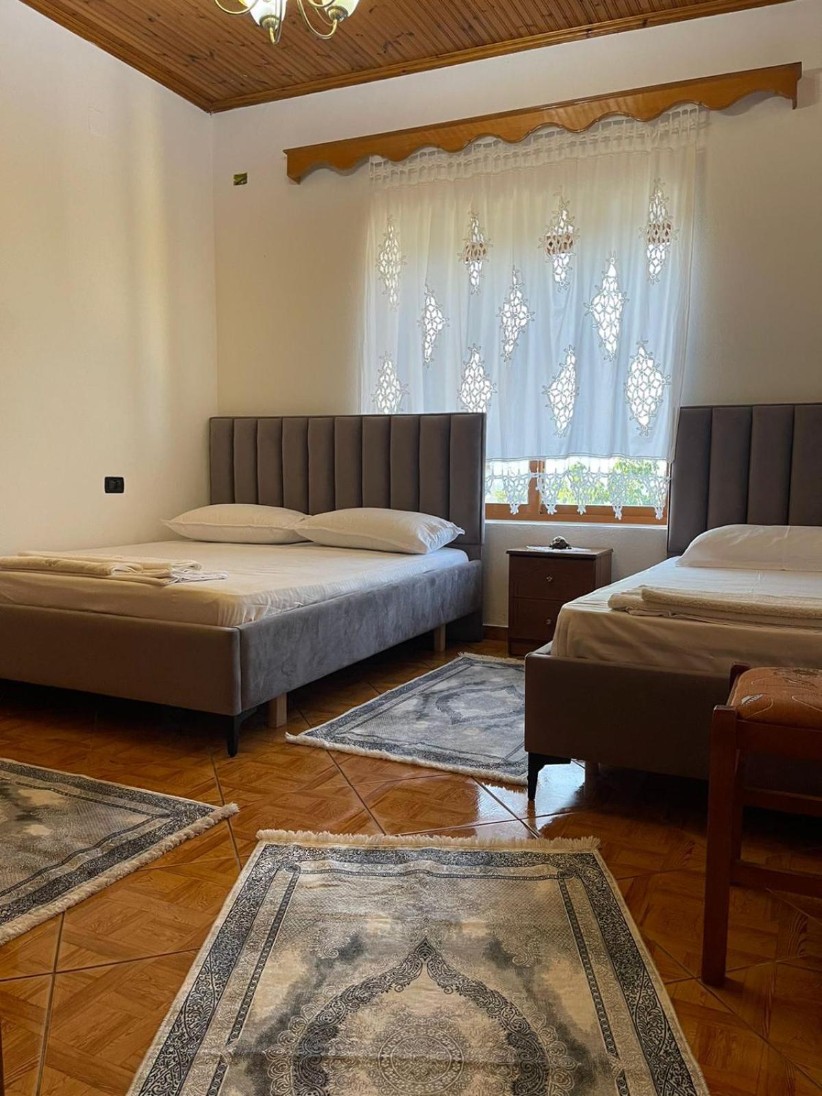Guest House Lengo Gjirokastër المظهر الخارجي الصورة