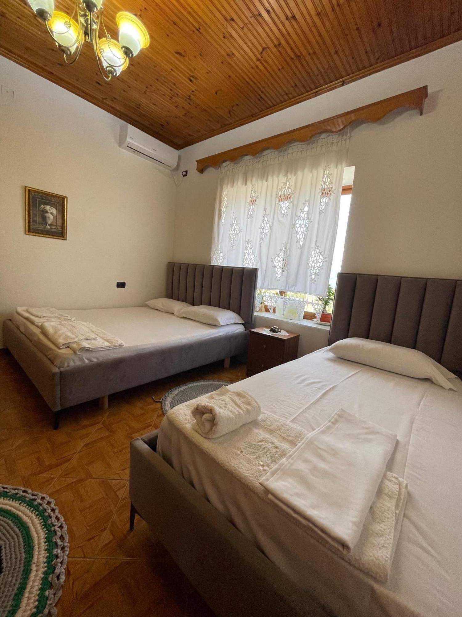 Guest House Lengo Gjirokastër المظهر الخارجي الصورة