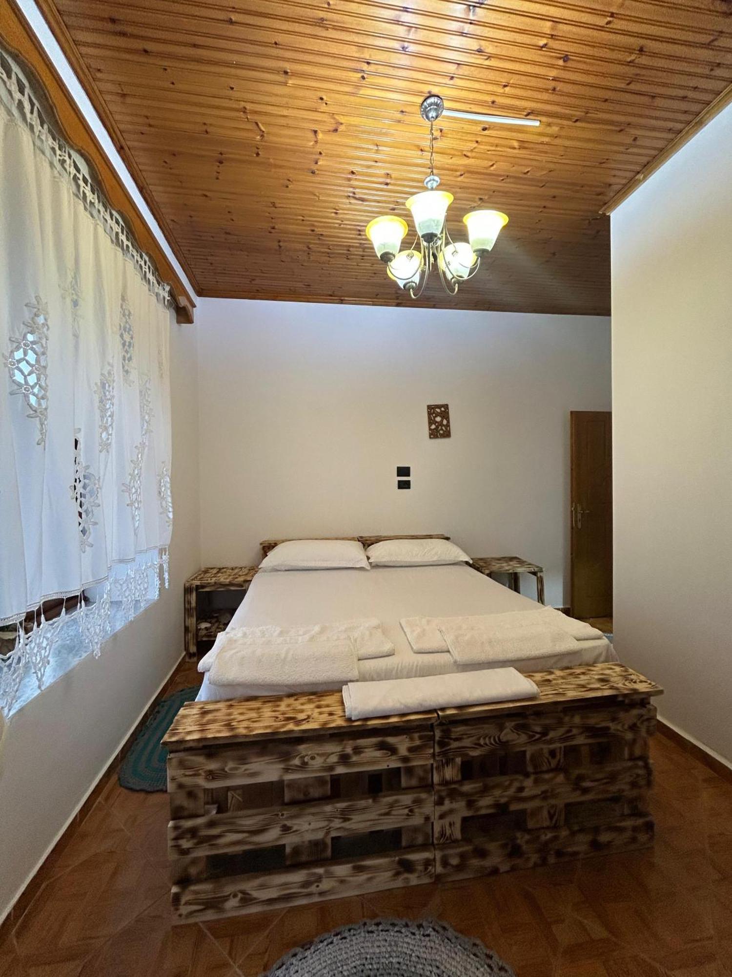 Guest House Lengo Gjirokastër المظهر الخارجي الصورة