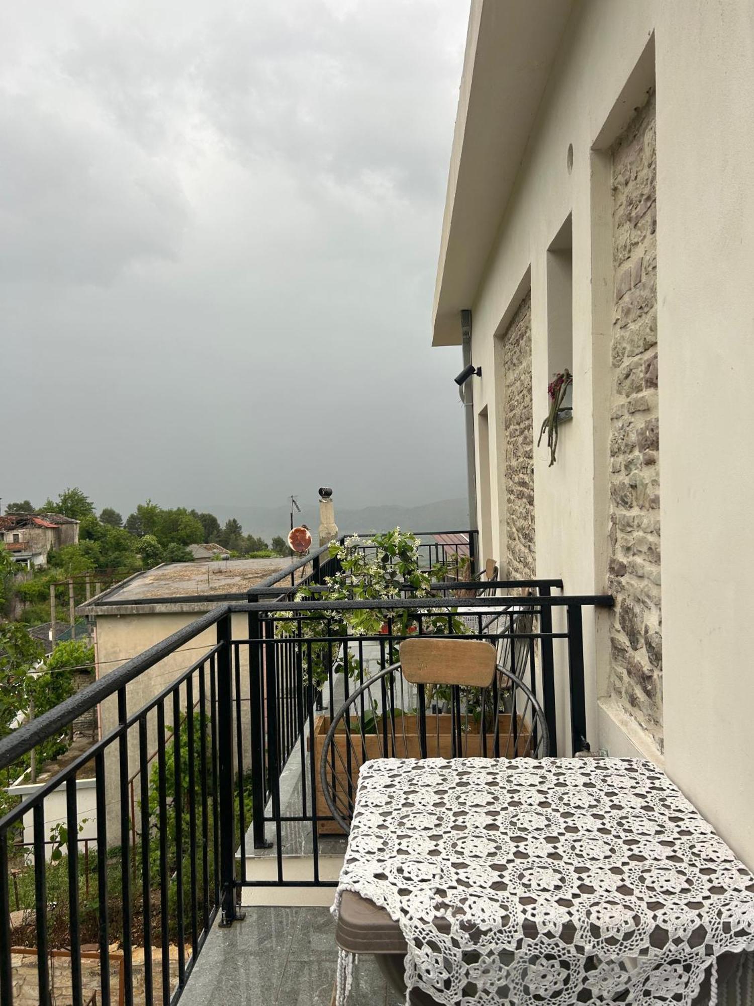 Guest House Lengo Gjirokastër المظهر الخارجي الصورة